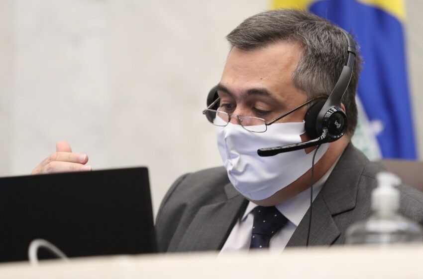  Secretário de Saúde do Paraná, Beto Preto, recebe alta após 8 dias internado com Covid-19